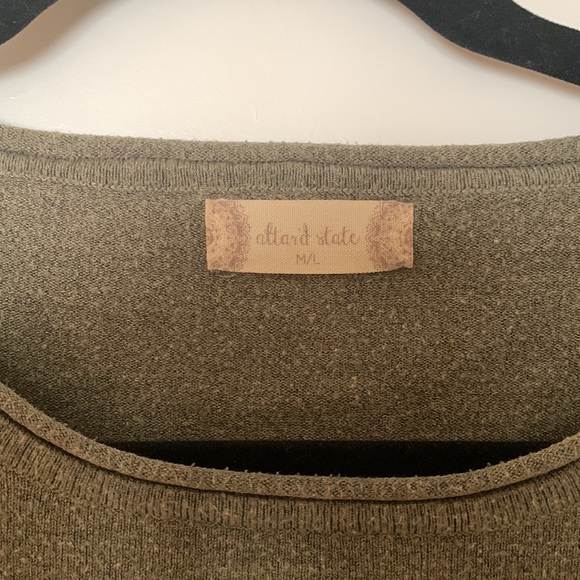 SZ M/L Altar’d State Crewneck Sweater - Picture 2 of 3